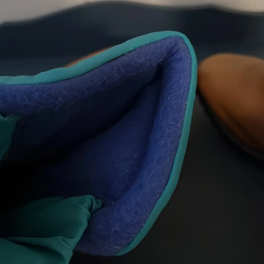 DuPont Thermal Boot - Picture 4 of 5